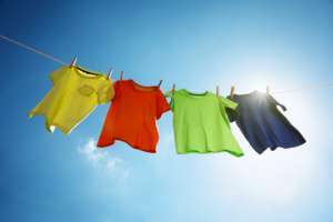 8 mẹo hay giúp quần áo khô nhanh trong mùa mưa ẩm